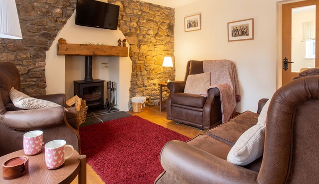 Cottage - Sleeps 4 - Garden - Parking