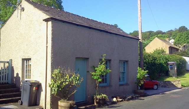 Cottage - Sleeps 4 - Pets Ok - Garden - Parking