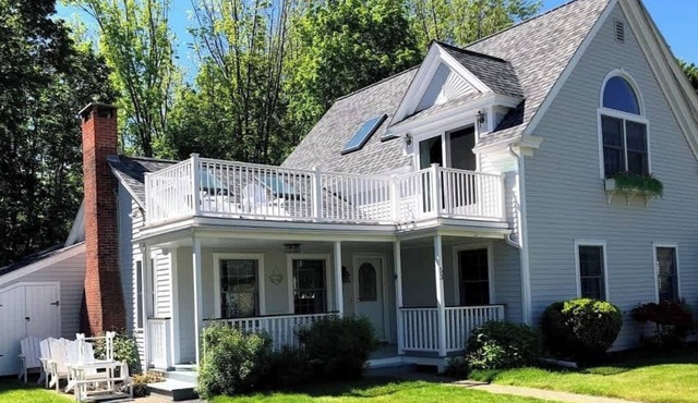 Cottage Street Beach Beauty!