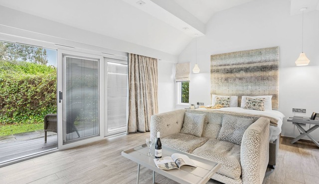 Cottage Suite 5, Kentisbury Grange - Free WiFI & Parking