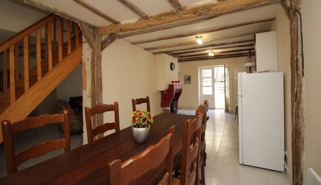 Cottage tucked away in village centre