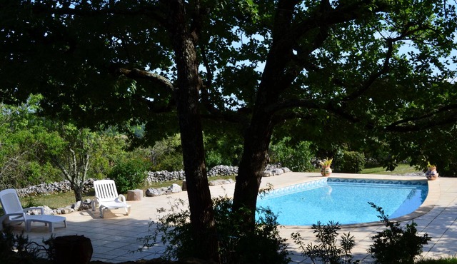 Cottage under the Oaks near Uzes pont du gard