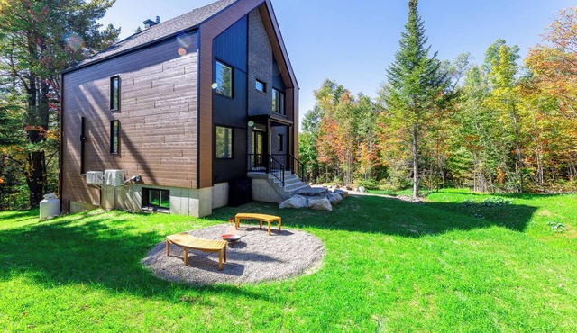 Cottage with 6 bedrooms, just 5 minutes away from the Val Saint-Côme ski resort!