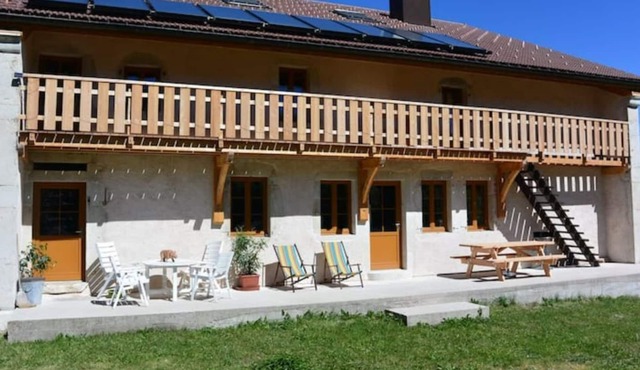 Cottage with fireplace in the heart of the PNR Haut Jura