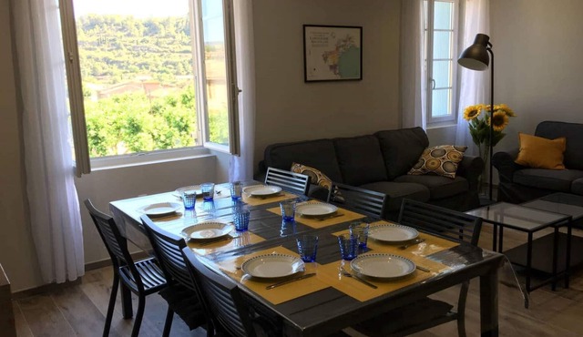 Cottage with great views of Lagrasse