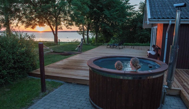 Cottage with panoramic view of Lammefjorden