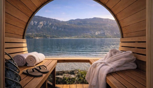 Cottage with sauna by Lake Bourget