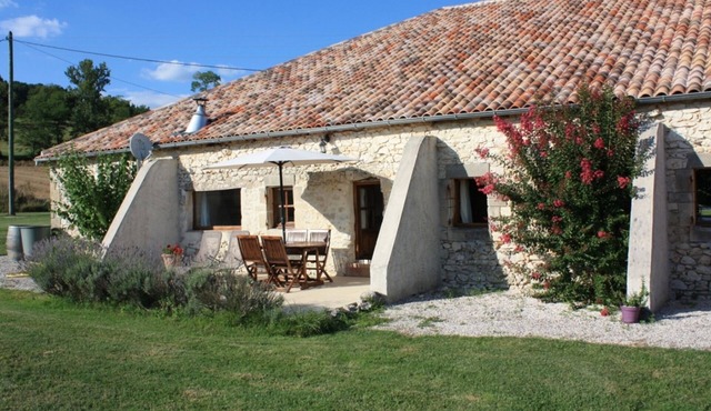 Cottages Grand Pré! Gite Hugo for 4 people