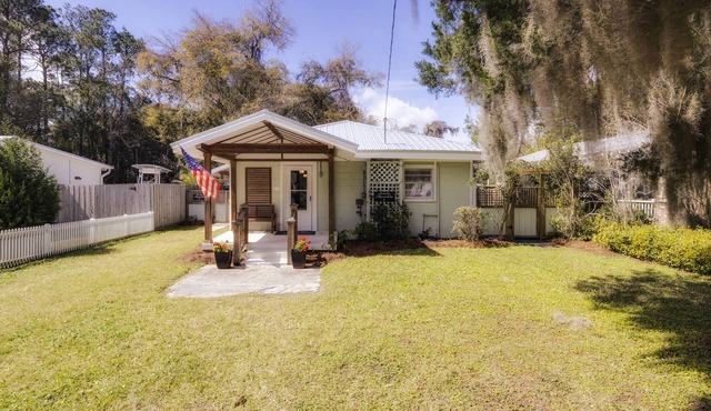 Cottages on Norris Unit A DOWNTOWN PET FRIENDLY