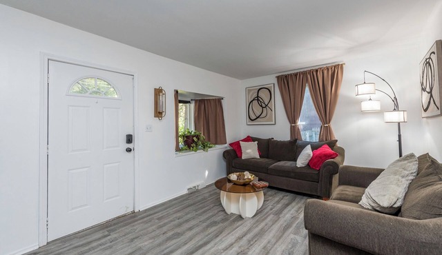 Cottingham Cottage – Peaceful Family Retreat Near Great Lakes Naval Base