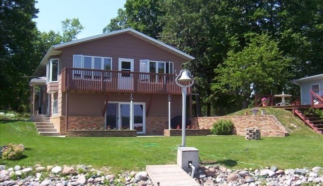 Cotton Lake Home