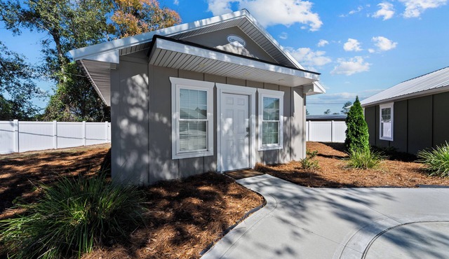 "Cottonwood" Cottage Reidsville Georgia