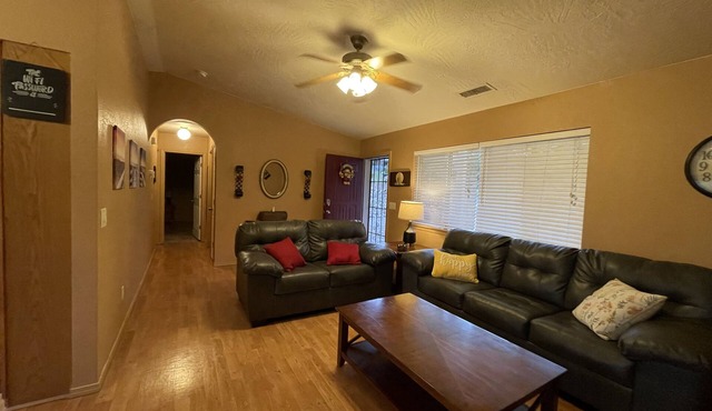 Cottonwood Foothills Getaway