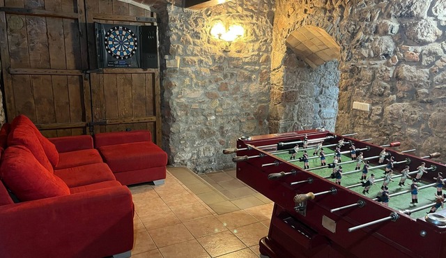 Country House 'Set Rengs 3' with Lake View, Shared Pool and Wi-Fi