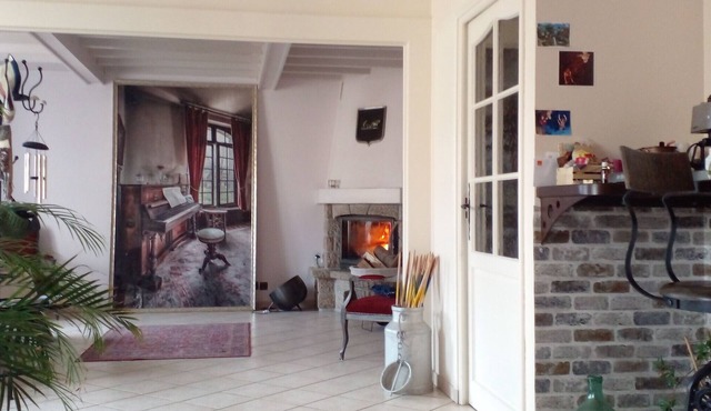 Country House 'Nature Bien-être' with Mountain View, Shared Terrace and Private Garden