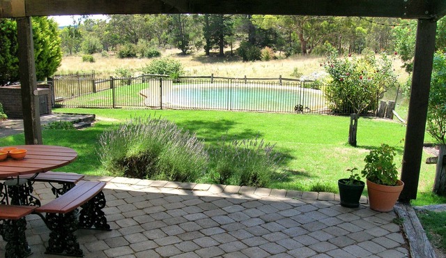 Country Accommodation at Napoleon Reef