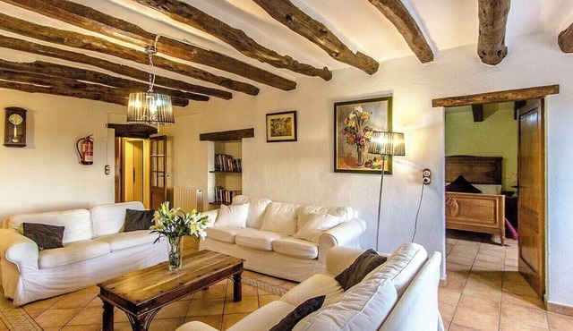 Country Chateau for 22 persons - close to Sitges!