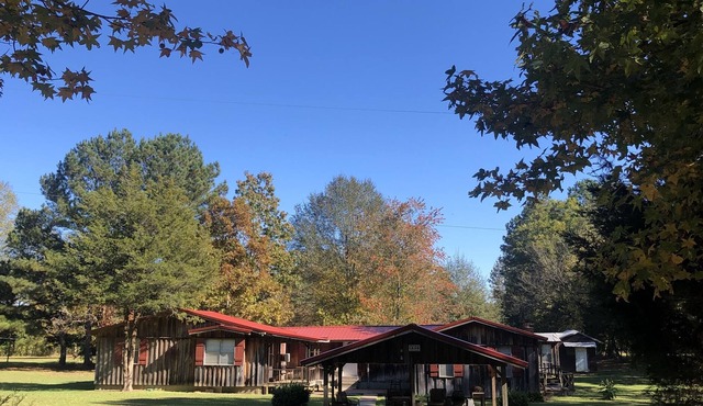 Country/Cabin Style Home-Idea for the Outdoor Adventures