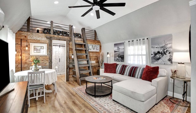 Country cabin with rustic charm and modern comforts