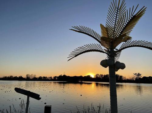 Country Charm on the Sandusky Live Music Nearby