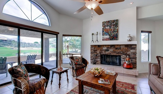 Country Club Home: 2 BR, 2 BA + Den ~ 1 Mi to Golf