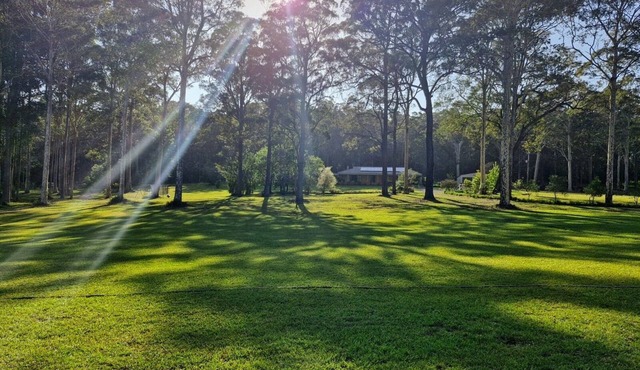 Country Coastal Retreat - Pet Friendly Acreage