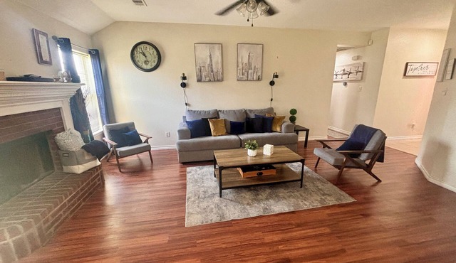Country Comfy Texas Home perfect For Families and Weary Travlers