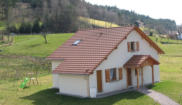 COUNTRY COTTAGE 110 m2 15 minutes from GERARDMER