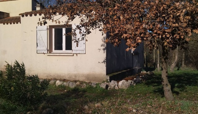 Country cottage 8 to 14 people