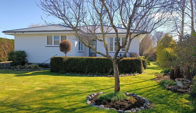 Country Cottage Delight in the Hurunui.n(Spotswood/Cheviot)n