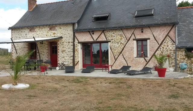 country cottage, sleeps 15