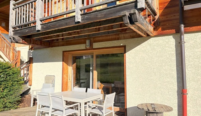 COUNTRY COTTAGE/THE FENIL/6 PERSON