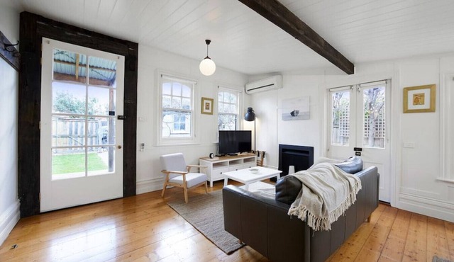 Country Cottage in Brunswick