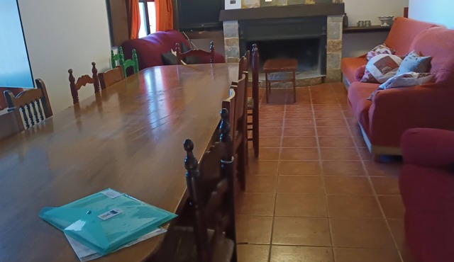 Country cottage, isolated next to the famous Petrola Lagoons.