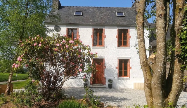 Country Cottages Brittany - Chestnut House