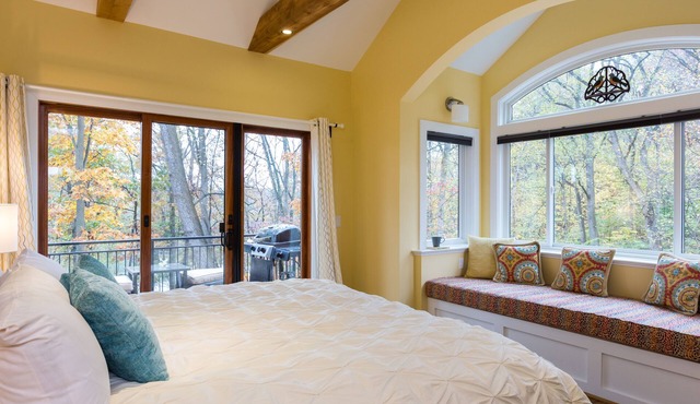 Country Elegance overlooking the Legendary Shenandoah River