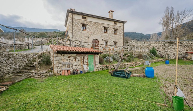 Country Home 'Torres 1' with Mountain View, Private Garden and Wi-Fi