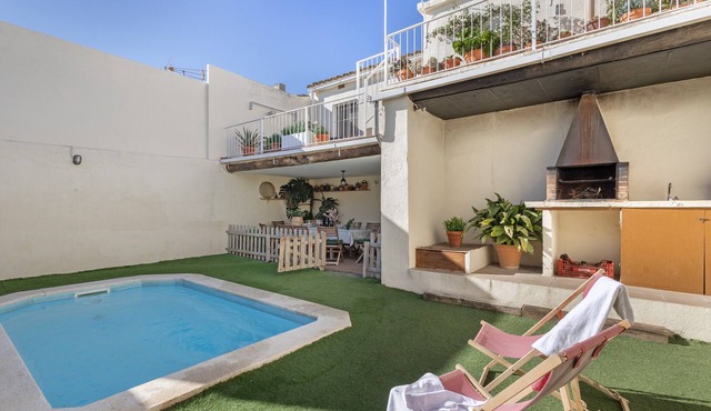 Country House 'Cal Cabrer' with Mountain View, Private Pool and Wi-Fi