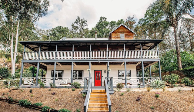 Country Escape- The Ultimate Group Getaway