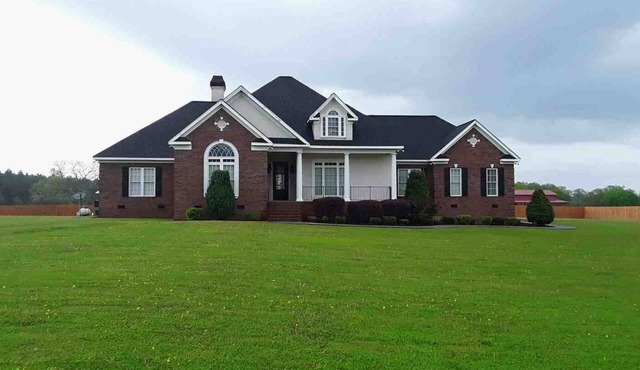 Country Estate Just in Time For The Masters Golf Tournament!
