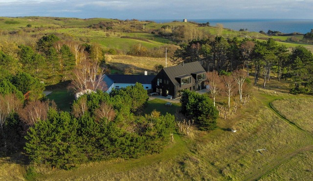 Country estate on Helgenæs for family or friends