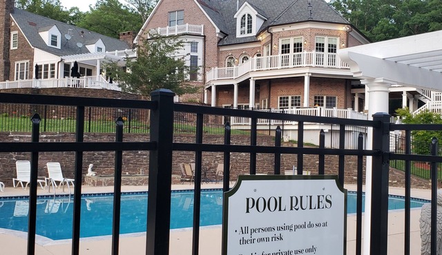 Country Farm Estate - The Manor at Courtland Farm - Sleeps up to 20 people.