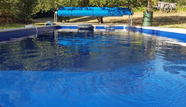 Country Farmhouse, Cottage, gite and Private Pool sleeps 21