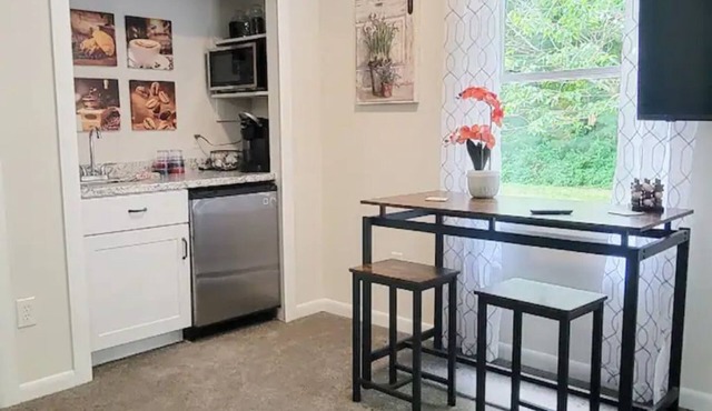 Country Get Away Studio Apartment