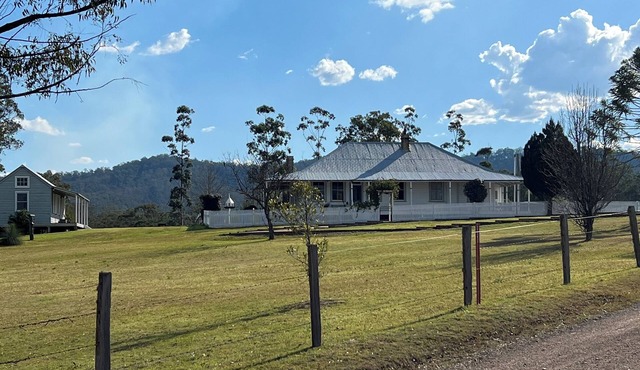 Country getaway at Calderwood Homestead