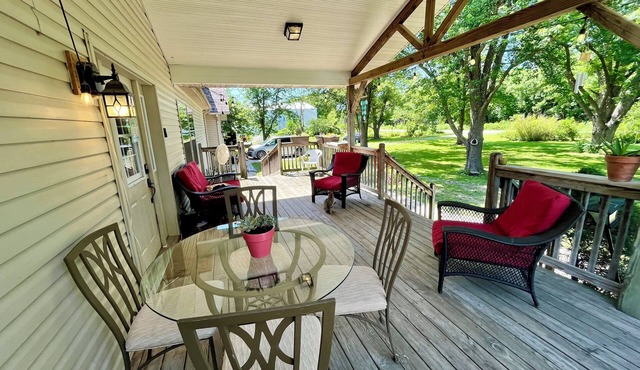 Country Guest House in Quiet Mennonite Community - Family Friendly!