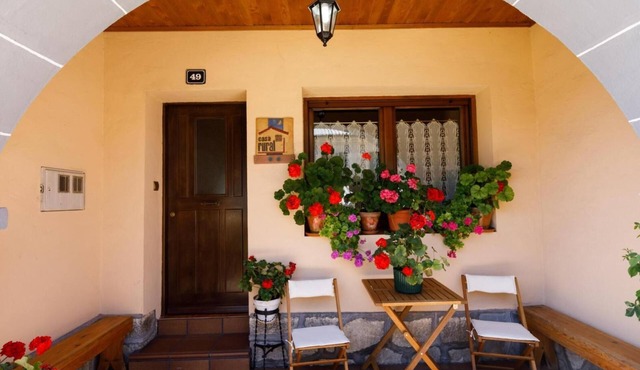 Country House 'Laguna Negra 49' with Private Terrace, Balcony and Wi-Fi