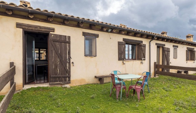 Country House 'Oveja' with Mountain View, Private Garden and Wi-Fi