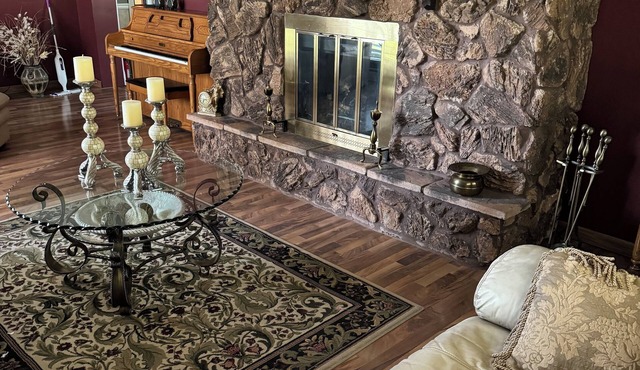 Country Haven. Relax in a country home.