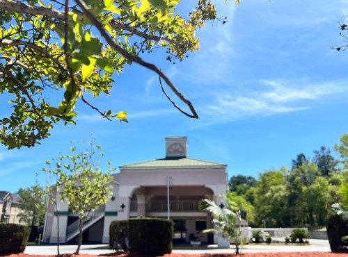 Country Hearth Inn & Suites Augusta